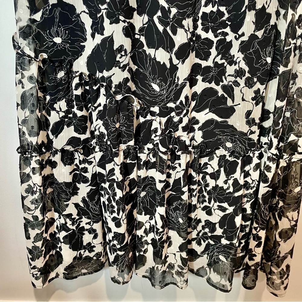 Lovestitch Versailles Morning Maxi Dress Black Floral Size Small - Picture 11 of 13